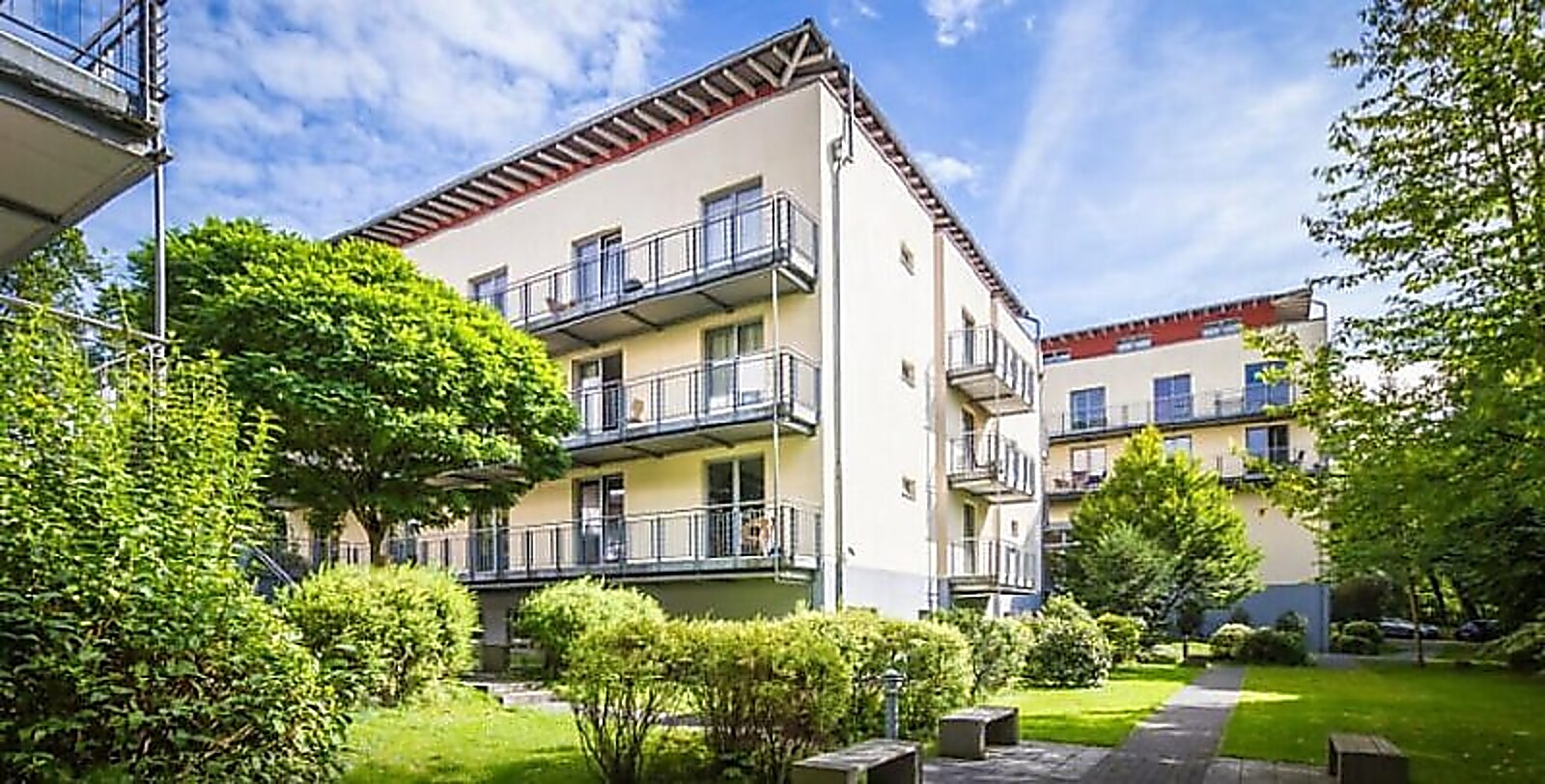 Wohngebäude mit Balkonen Campus Bad Honnef